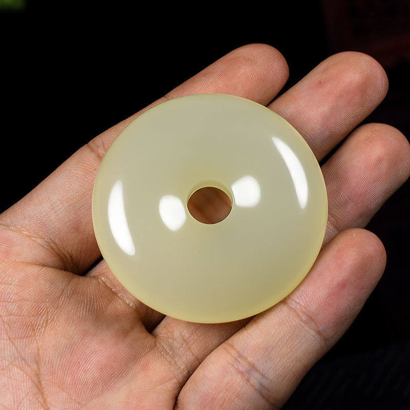 精品拍卖新疆天然和田青玉青白白玉大号平安扣项坠