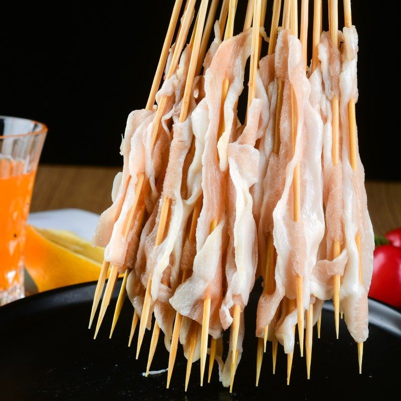 大号五花肉串烧烤铁板小肉串商用食串材冷猪肉生猪肉