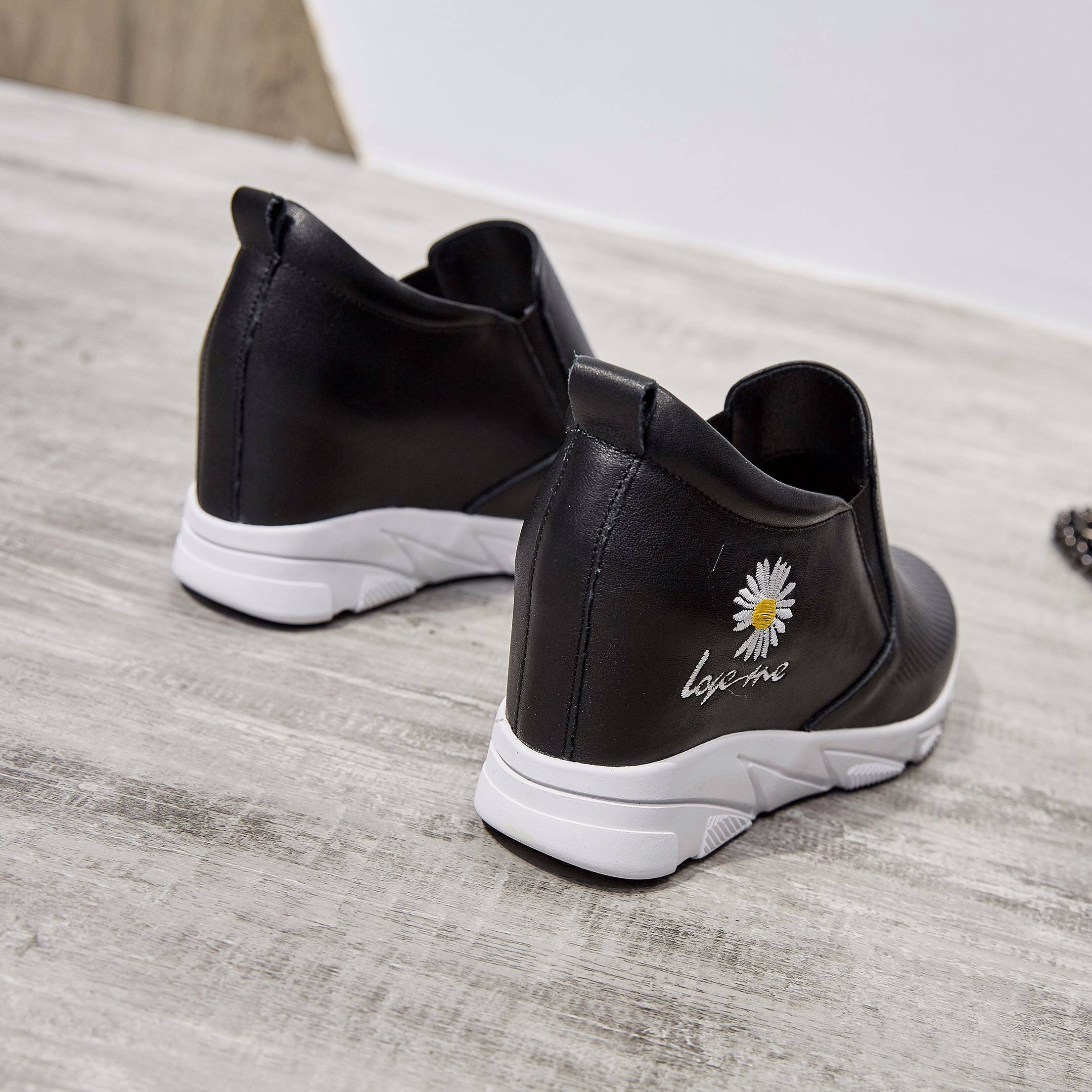 春达增高女鞋小白鞋厚底休闲高坡底内女单皮软单鞋