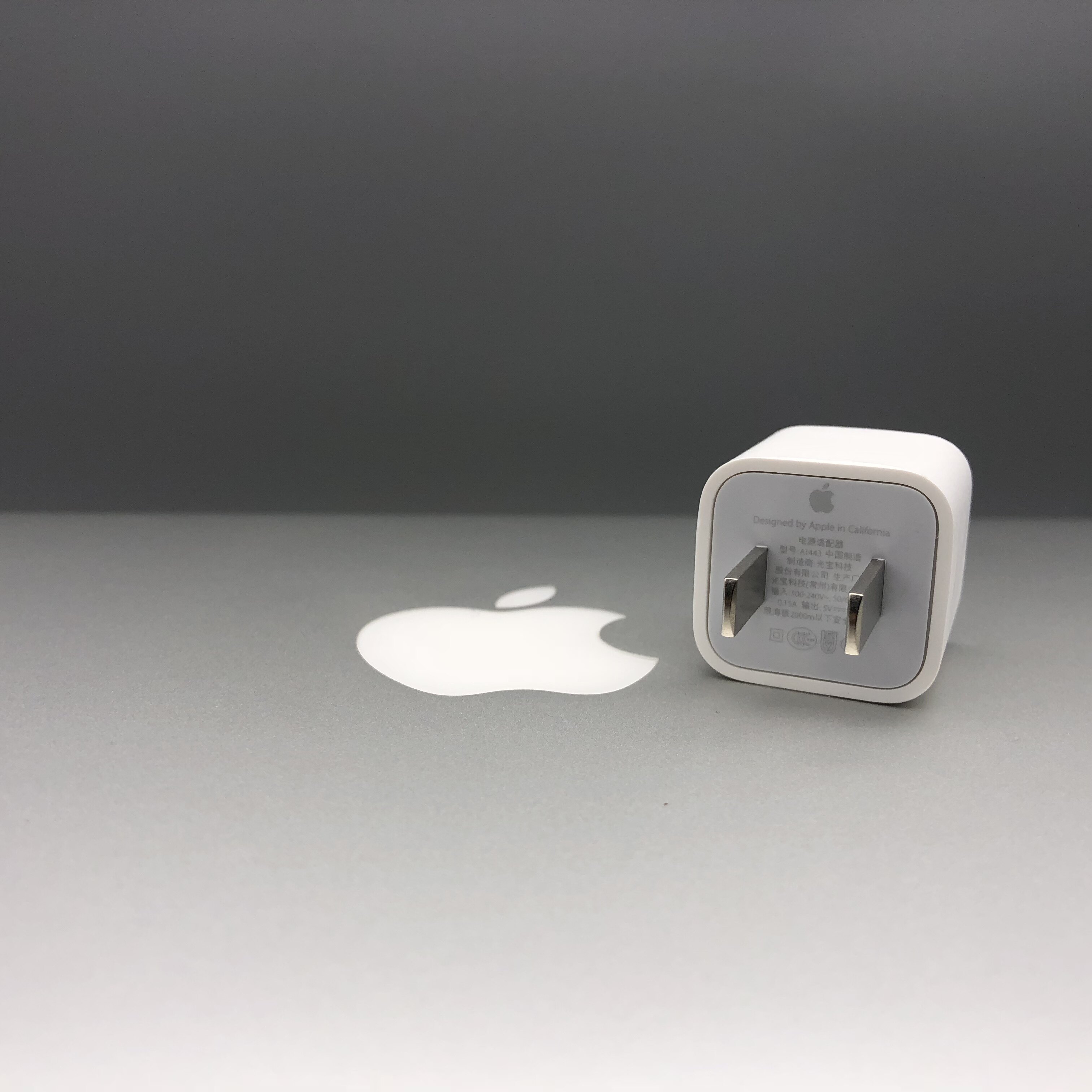 苹果7耳机转接头iphone/7/8/plus/x转换头二合一充电听歌转换器线转接