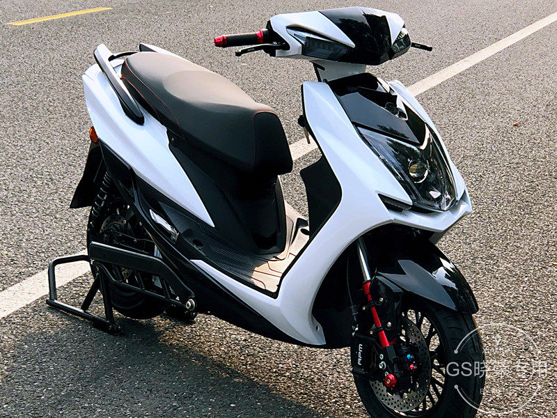 gs三阳四代目电摩劲战72v144车架油改电酷酷车电动摩托车