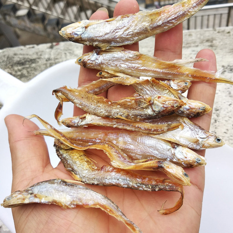刀鱼包邮淡水毛刀鱼干野外生晒无盐毛2021新毛鱼干