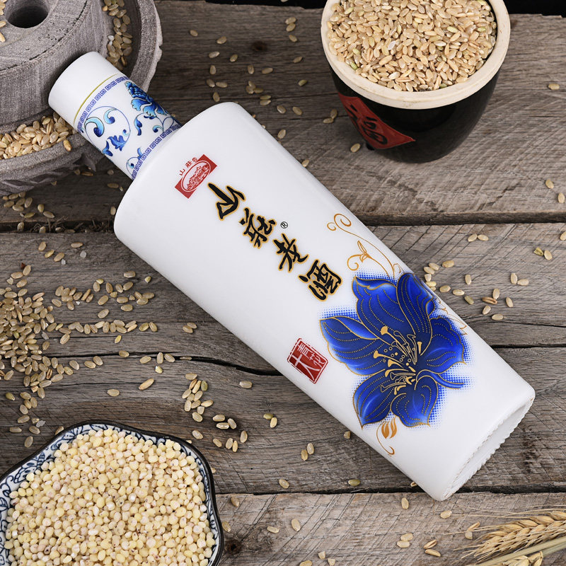 山庄整箱低度香型浓香粮食老酒480ml42度青花国产白酒