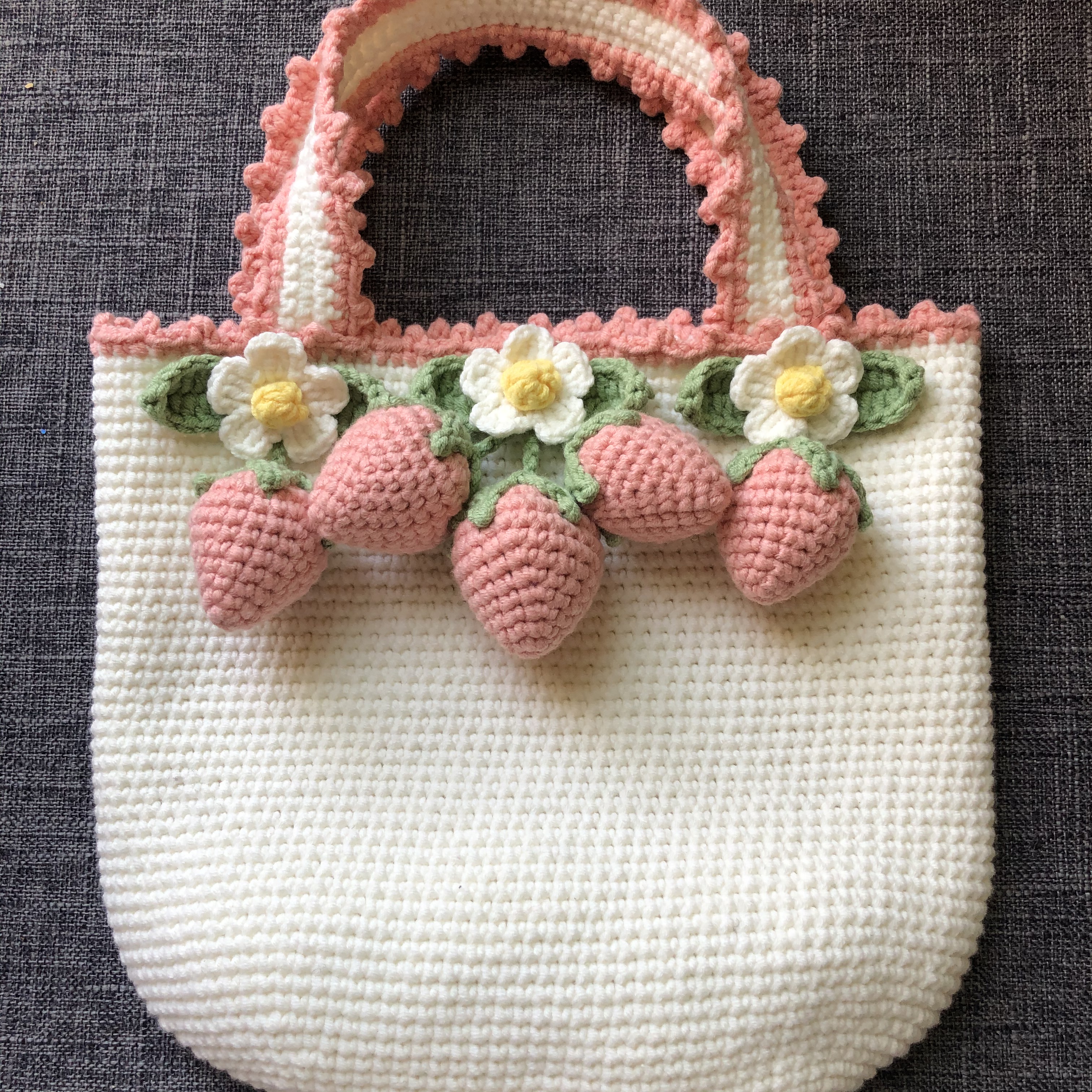 米粒麻麻手工 草莓庄园 泫雅nana同款毛线编织 草莓包包材料包