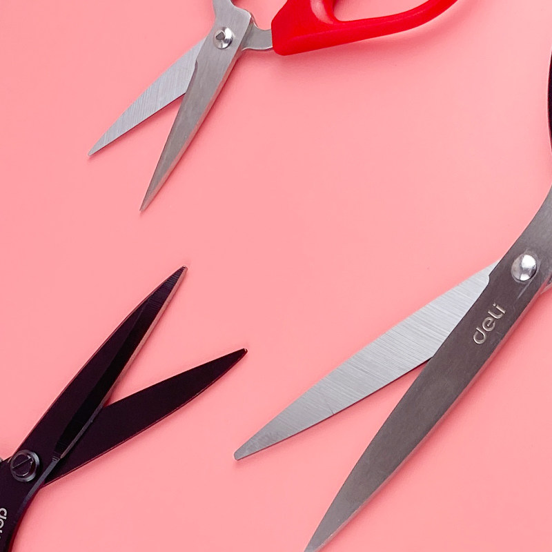 得力无尖圆剪成裁剪多功能裁缝厨房家用小号中小剪刀