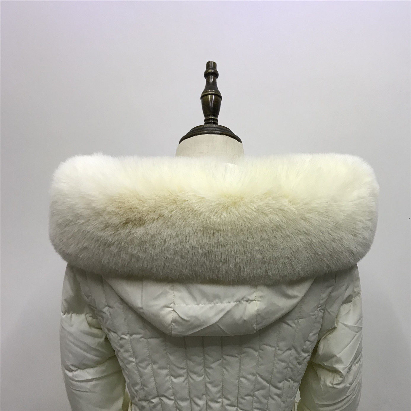 仿真毛领子貉子毛狐狸毛领子羽绒服帽条大毛领单买通用女毛领单卖