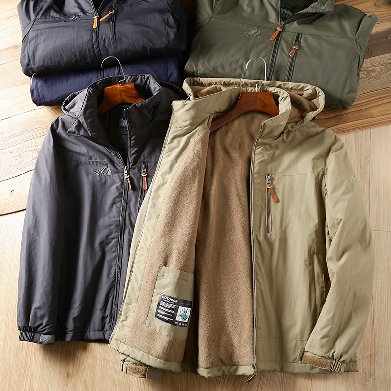 专业三防！高密防风防水！户外运动休闲加绒连帽冲锋衣夹克外套男