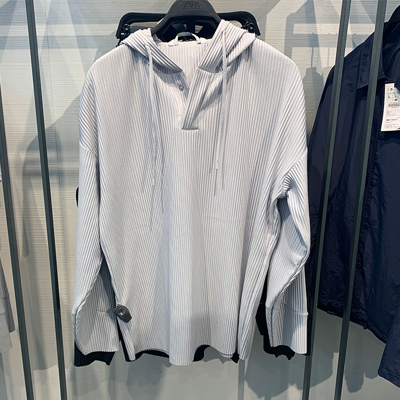 2022春装新款男装连帽带褶卫衣08288656811zara ltscv8288656811