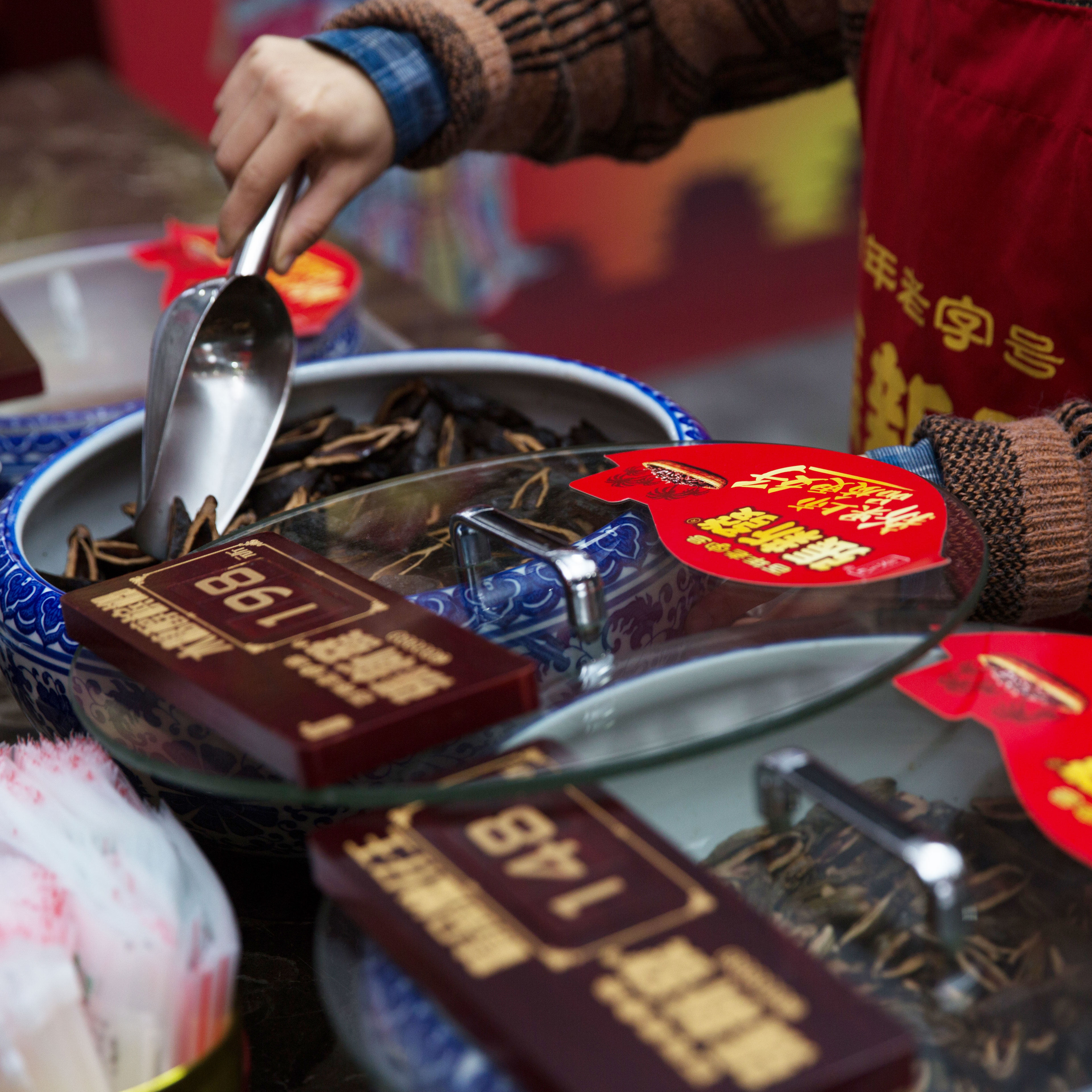张新发门店散装槟榔一斤纹路籽湘潭烟果槟郎零食摈榔劲大顺丰包邮