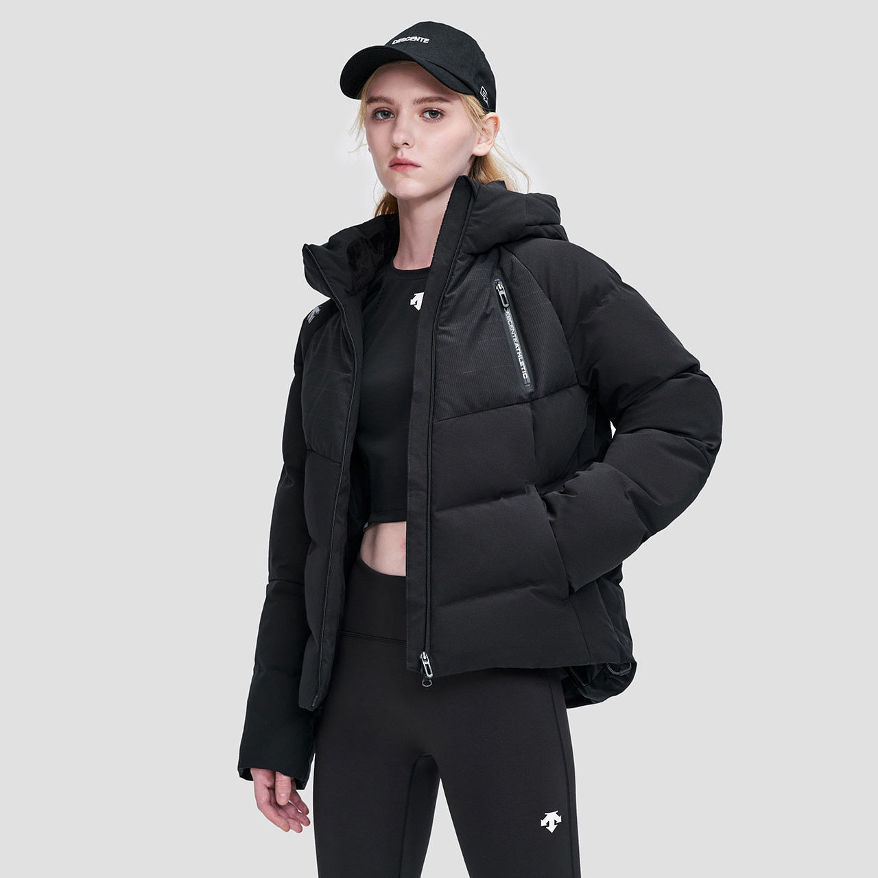 descente迪桑特training女子羽绒服d0432tdj34a运动羽绒服