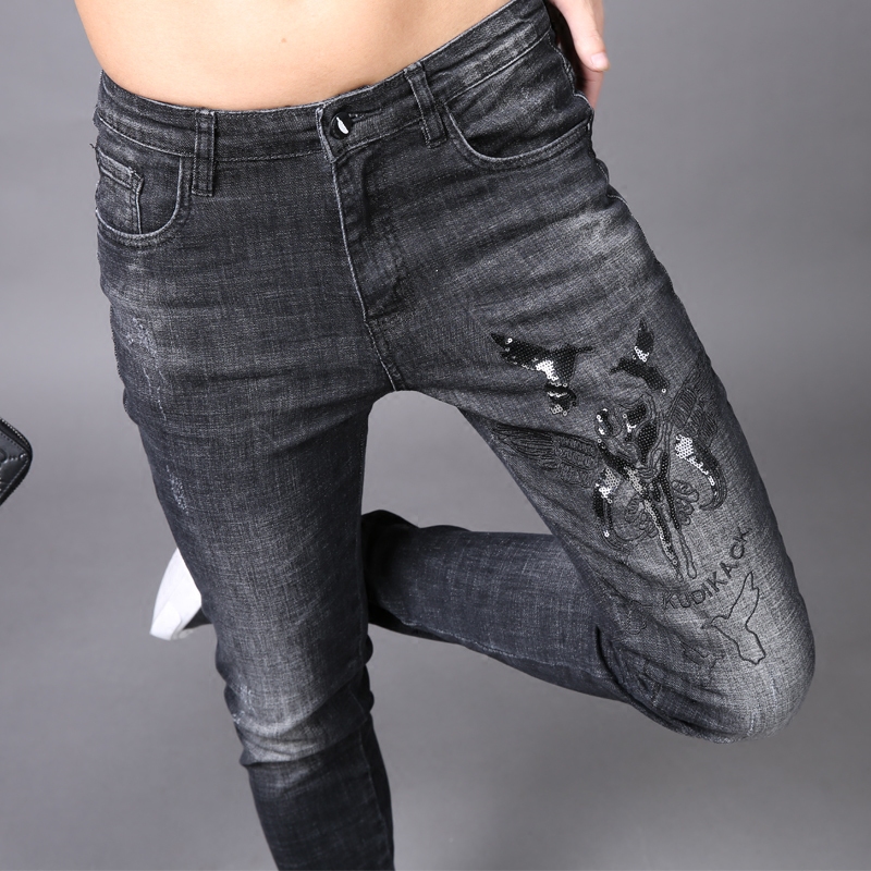 2022新款男士刺绣高端牛仔裤男潮牌夏季薄款弹力休闲修身小脚裤子