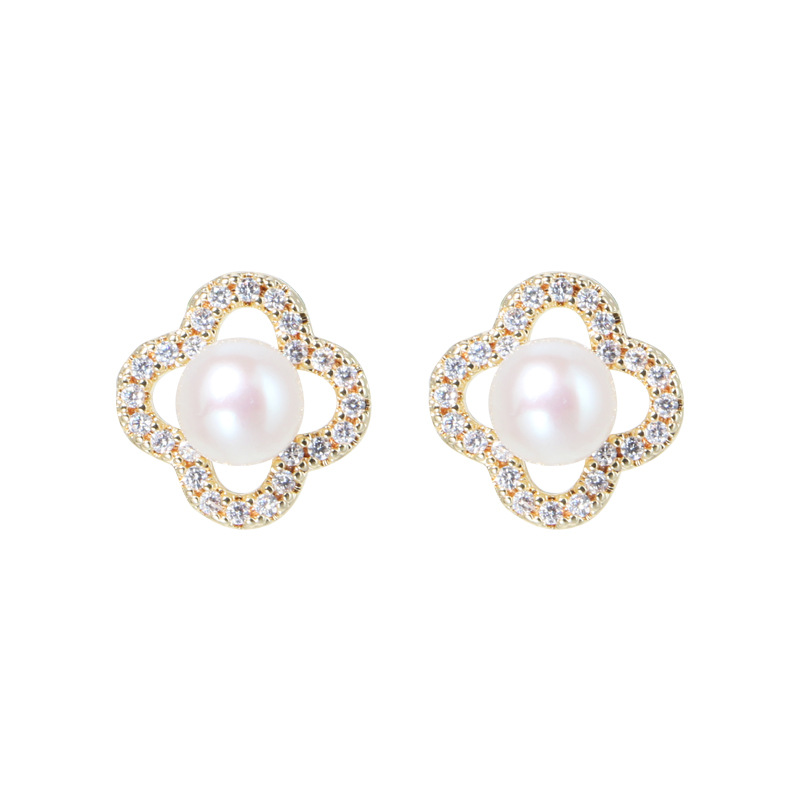 mikimoto御木本简约复古四叶草耳钉微镶锆石淡水珍珠耳饰