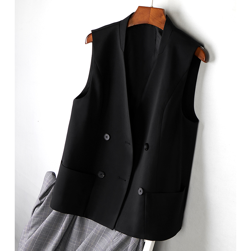 查琳西装马甲女2021新款春秋短款休闲韩版无袖西服马甲外搭815