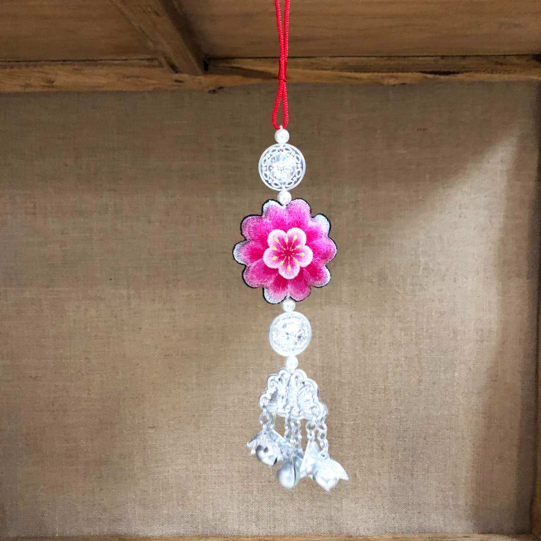 饰品酉州苗绣新款刺绣风铃桃花花苗银车民族风苗族剪纸