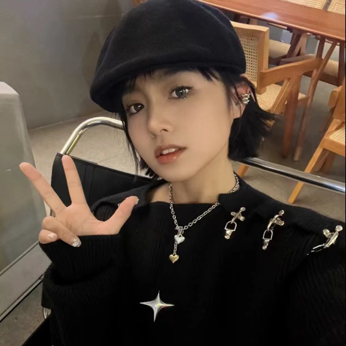 网红反戴毛呢前进贝雷帽秋冬英伦复古黑色显脸帽子