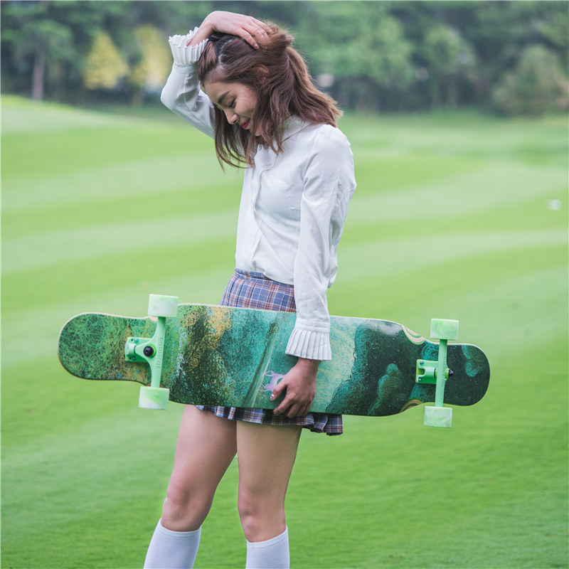 dbh四叶草专业长板女生初学者公路刷街代步滑板滑板