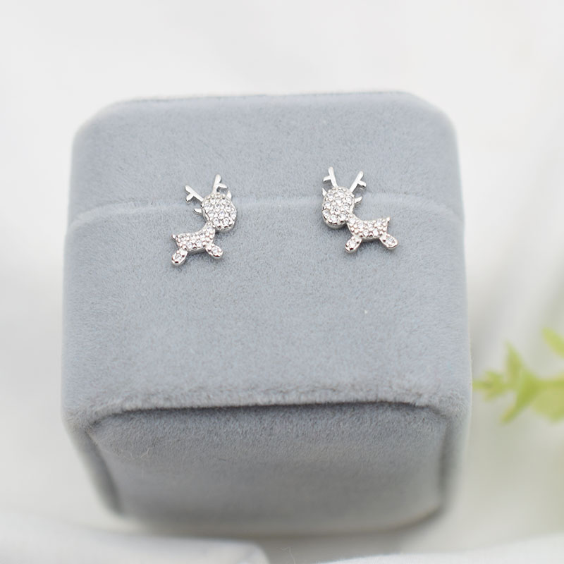 s925纯银一鹿有你麋鹿耳钉女简约小巧韩国气质耳环网红新款耳饰潮