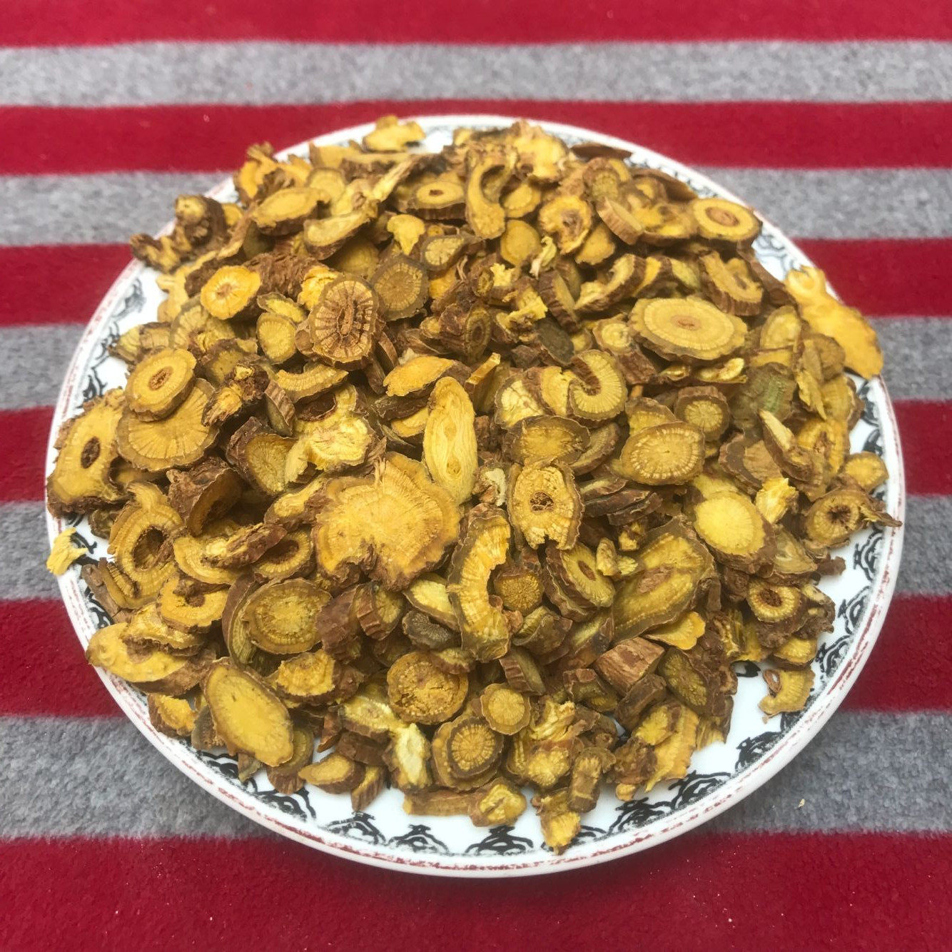 黄芩中药材精选硫黄岑茶野生黄芹500克包邮传统滋补品其他