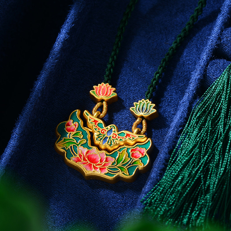 吊坠黄金兴隆古法烧蓝花藤足金飞燕大锁女金妈妈颈饰