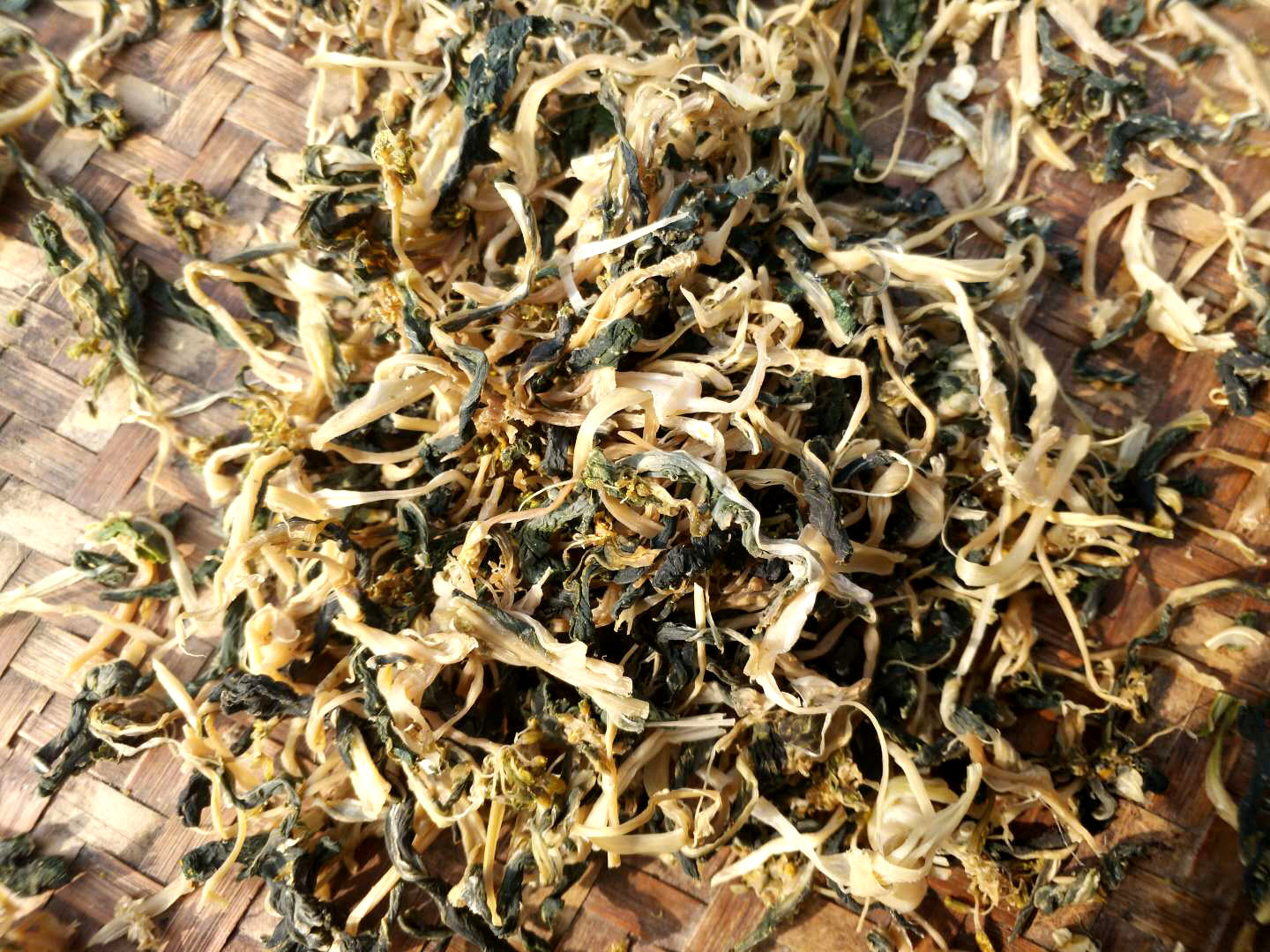 菜苔农家日晒晒干干菜菜心有机嫩青菜干脱水干蕨菜