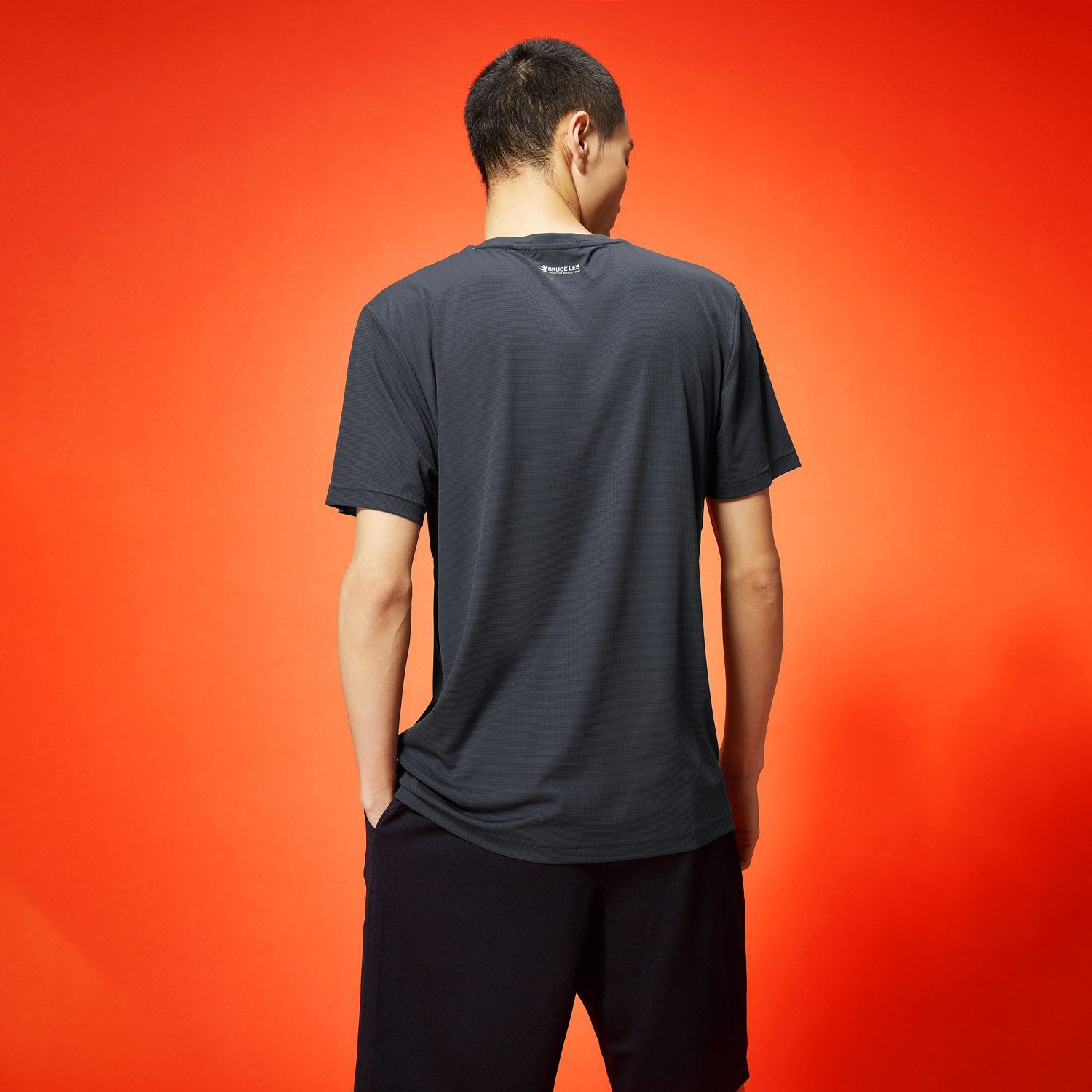 黑鲸李小龙合作系列吸湿排汗运动短袖夏季休闲t恤