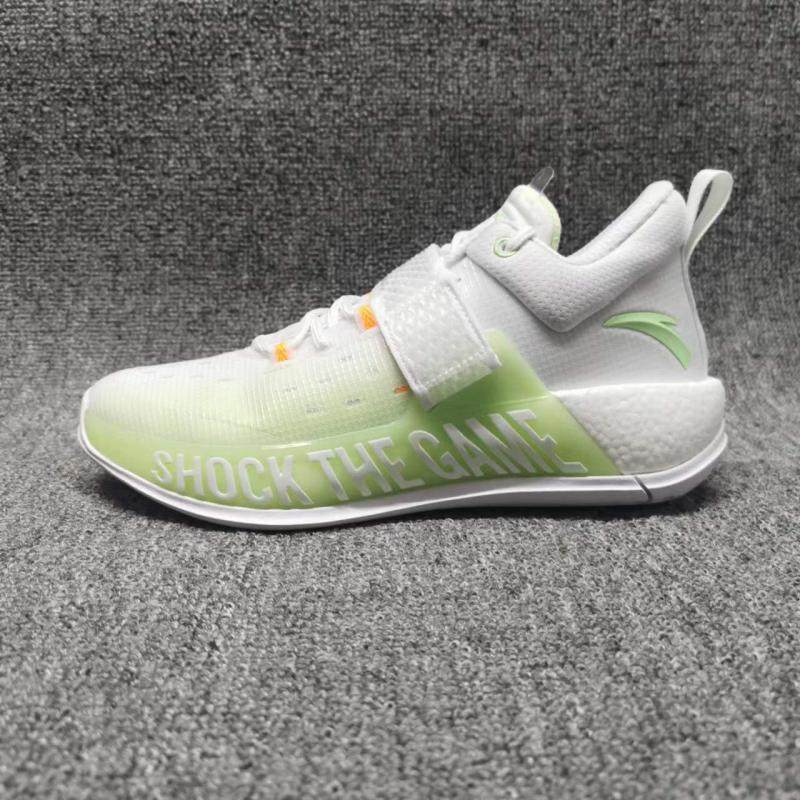 安踏正品横扫4火星泡棉科技2022秋新款时尚缓震低帮篮球鞋男战靴