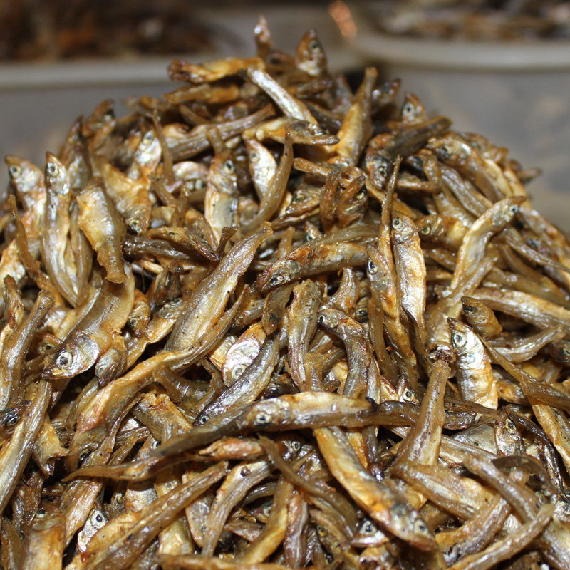 湖南湘西特产火焙鱼香辣稻花鱼 小鱼干 柴火熏制 腊鱼腊味 下饭菜