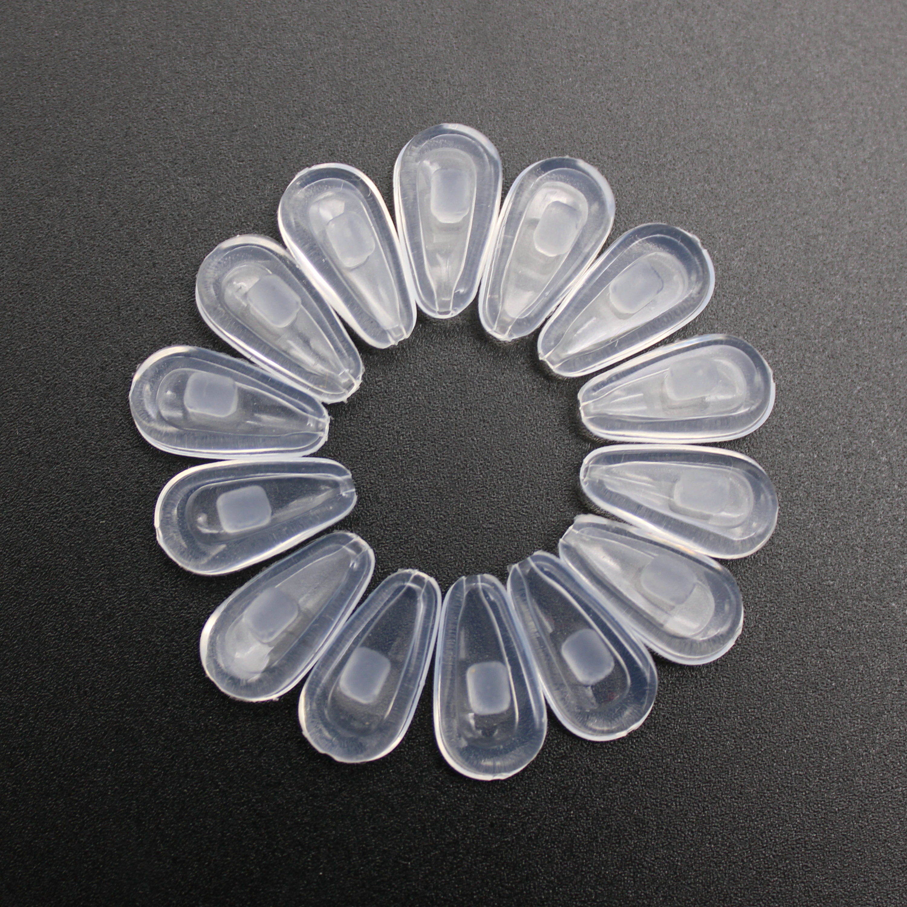 眼镜鼻托硅胶防滑垫卡扣气囊插入眼睛配件鼻梁眼镜鼻托