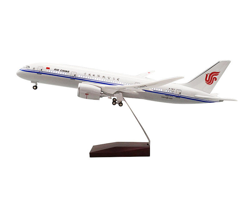 波音787国航47cm仿真飞机模型客机摆件发动机镂空led声控航模