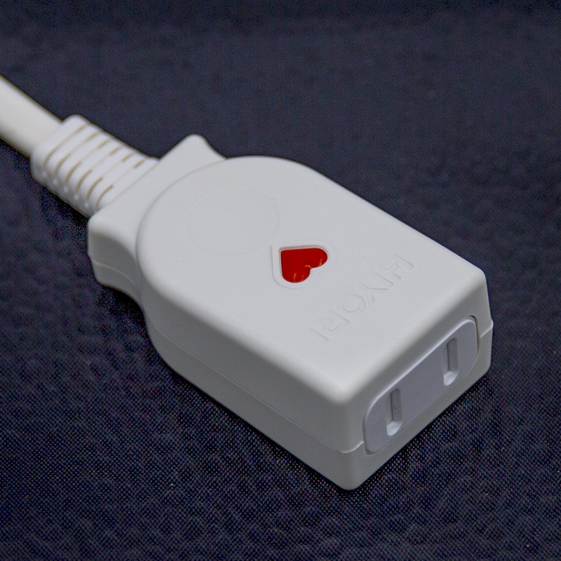 电工hiyori两脚日本折叠超薄插头精品电源延长线接线板