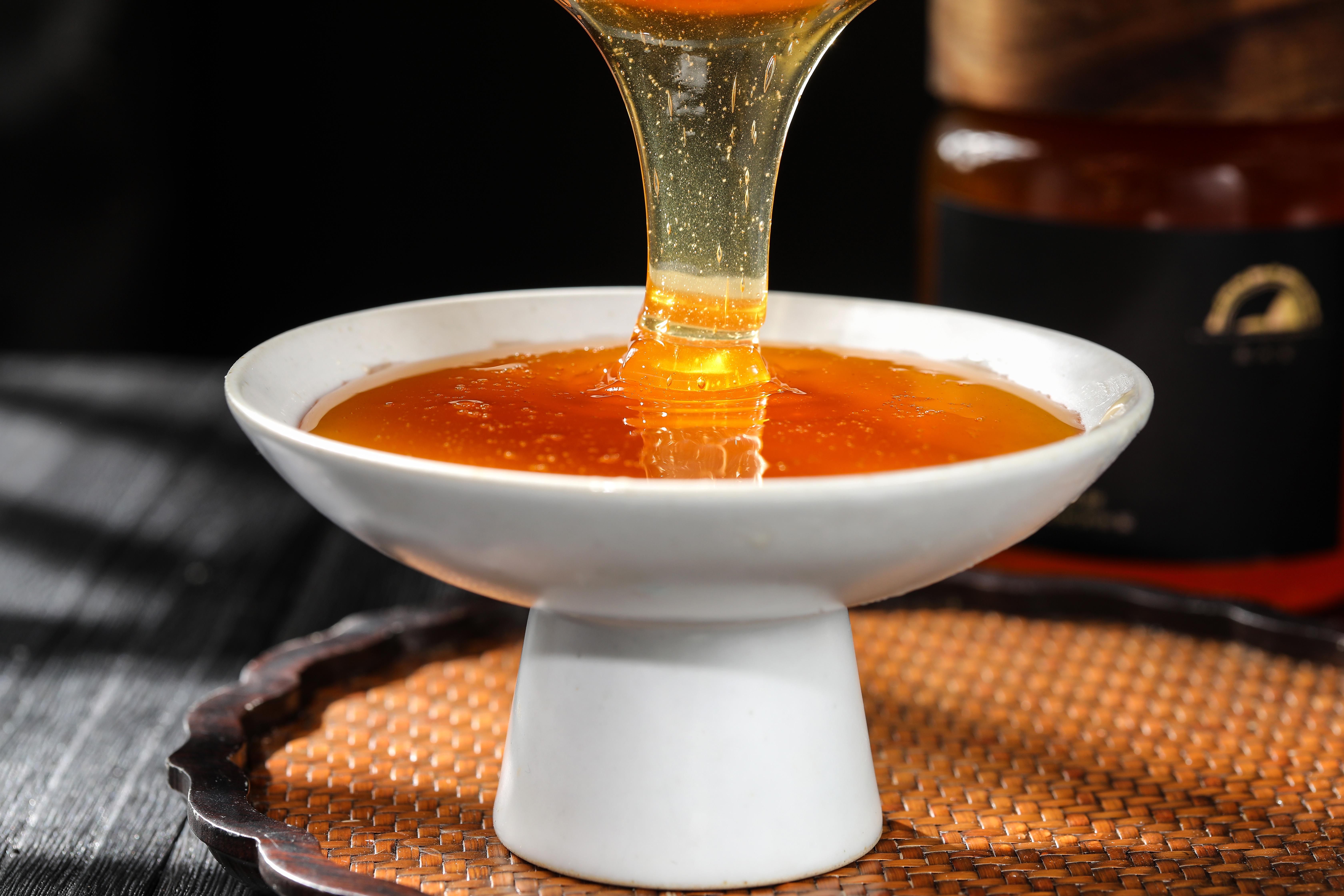 莫木堂树洞蜂蜜纯正中蜂蜜高原藏区野生百花蜜深山土蜂蜜