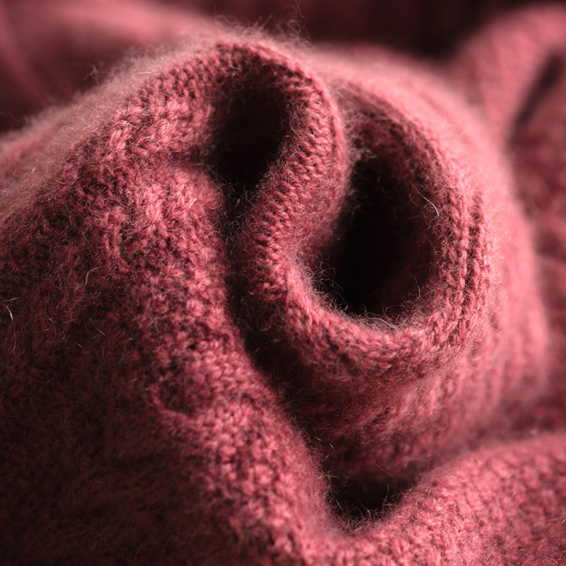 触动内心的柔美！羊绒衫宽松半高领毛衣女秋冬短款套头打底衫加厚