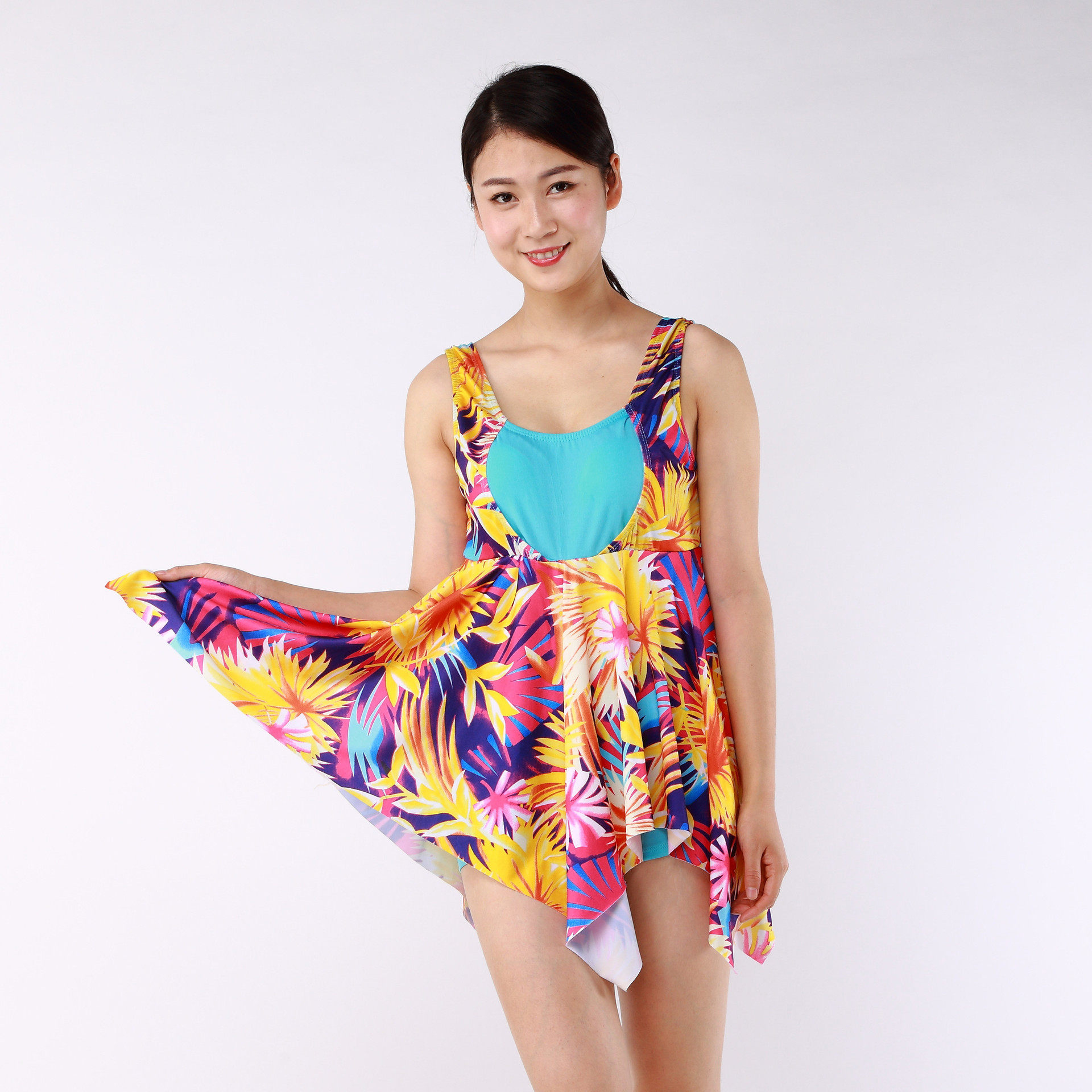 泳装加大连体不规则裙游海边泳衣无袖显瘦遮肚连体泳衣