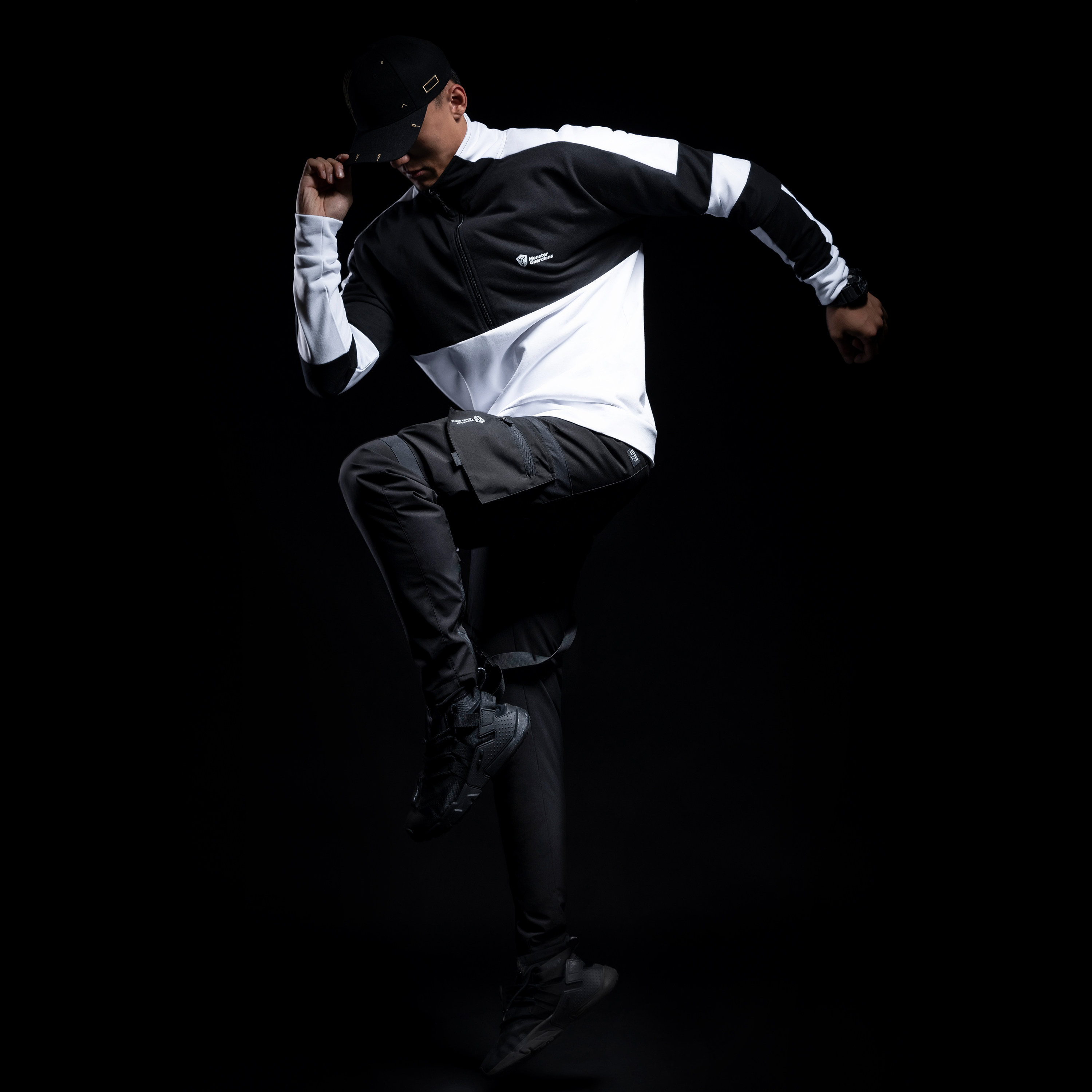 monsterguardians男子黑白拼接卫衣春秋休闲运动健身套头运动卫衣