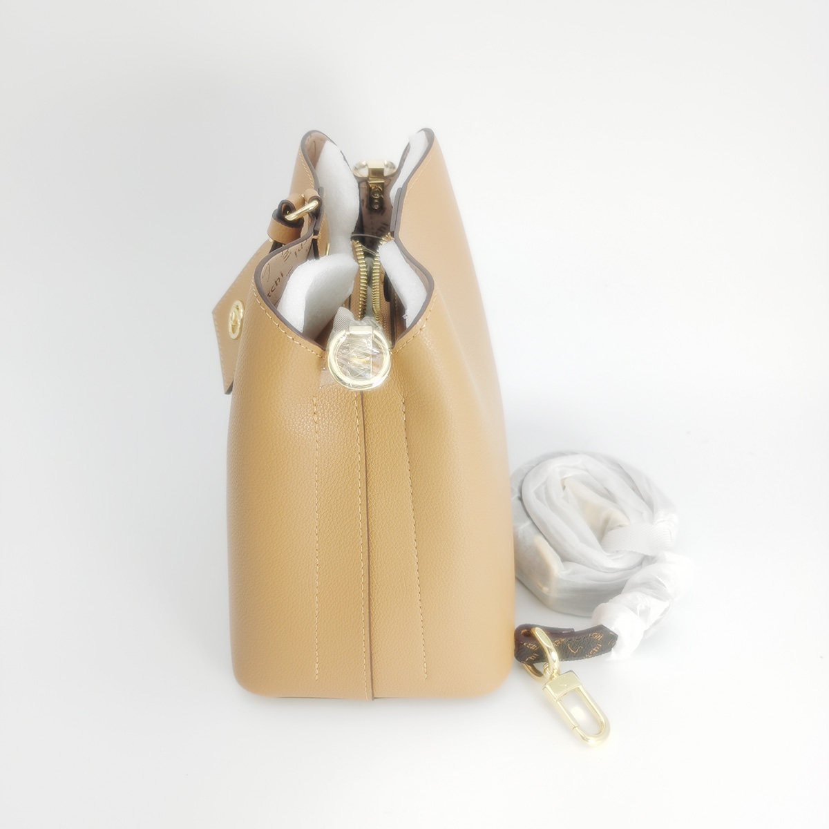 satchi沙驰新款女包时尚百搭手提包单肩包斜挎包专柜同款顺丰包邮