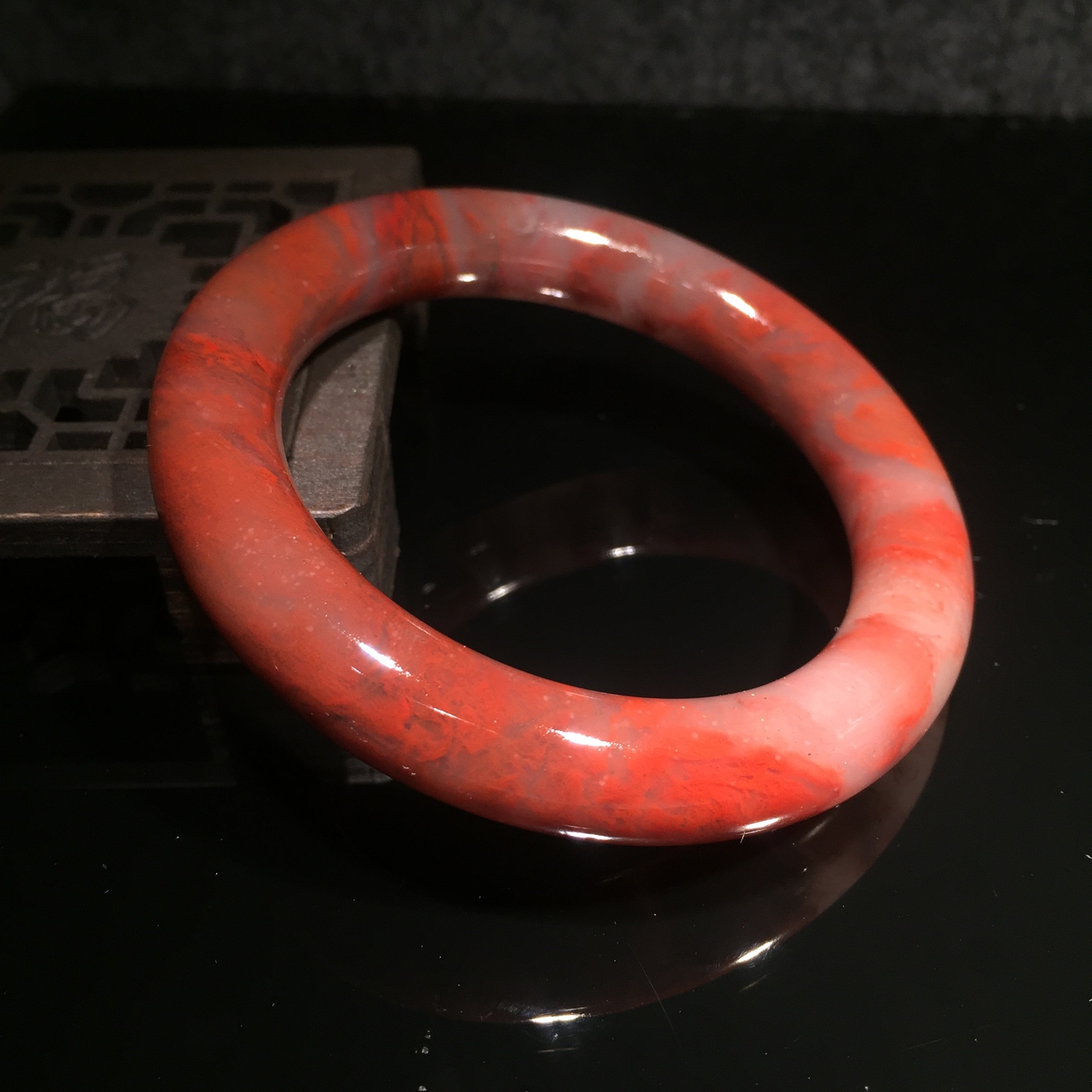 手镯纯天然鸡血郎料贵妃圆条玉化红手内疚566圈口手饰