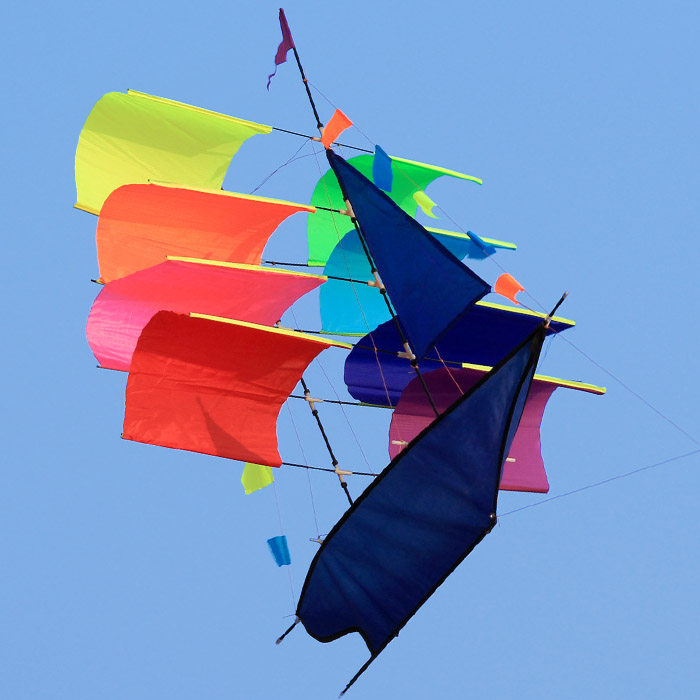 立体帆船潍坊风筝效果绚丽多彩放飞设计风筝