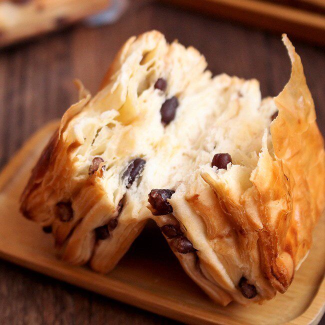 特价3斤丹麦红豆面包手撕千层酥休闲零食早餐糕点半斤