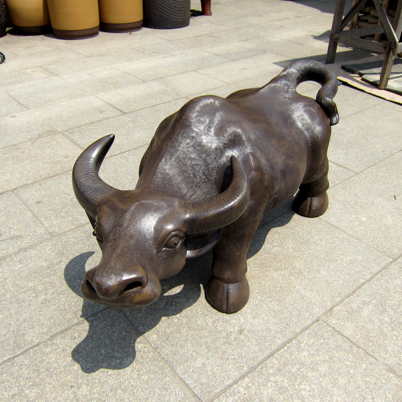 宜兴紫砂雕塑工艺品古铜紫砂正品摆设摆件水牛大号摆件