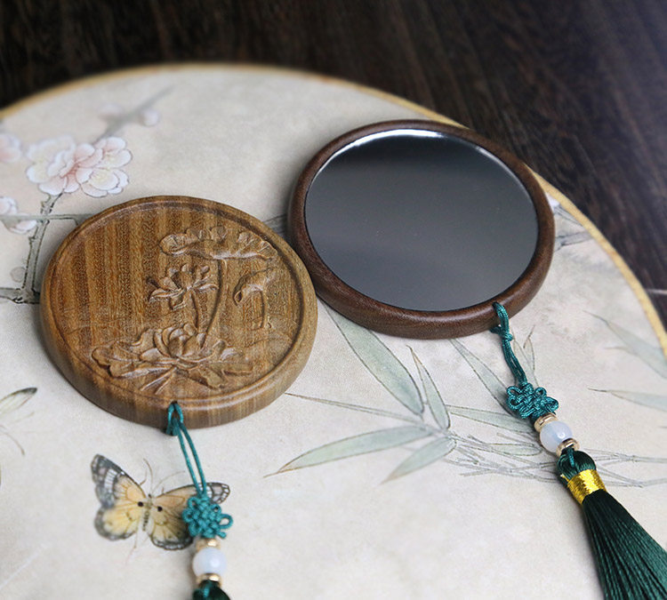 化妆镜随身便携雕刻古风古典小圆荷花檀木天然随身化妆镜