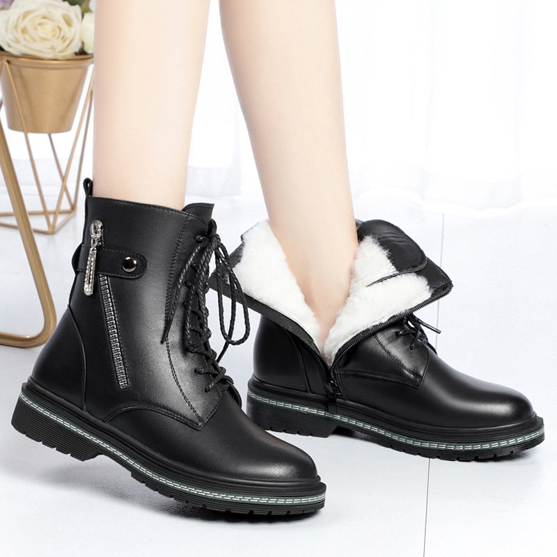 秋冬季新款纯牛皮女士马丁靴真皮女加绒羊毛保暖冬季女大码棉皮鞋