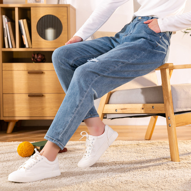 快鱼休闲裤子女秋季2020年新款时尚直筒破洞九分牛仔裤女10n5146