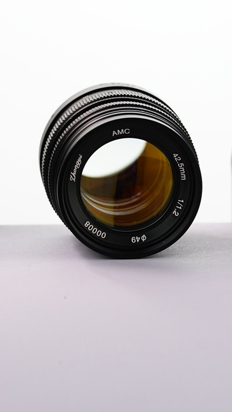 m43中一光学42.5mmf1.2画幅大光光圈镜头适用单反镜头
