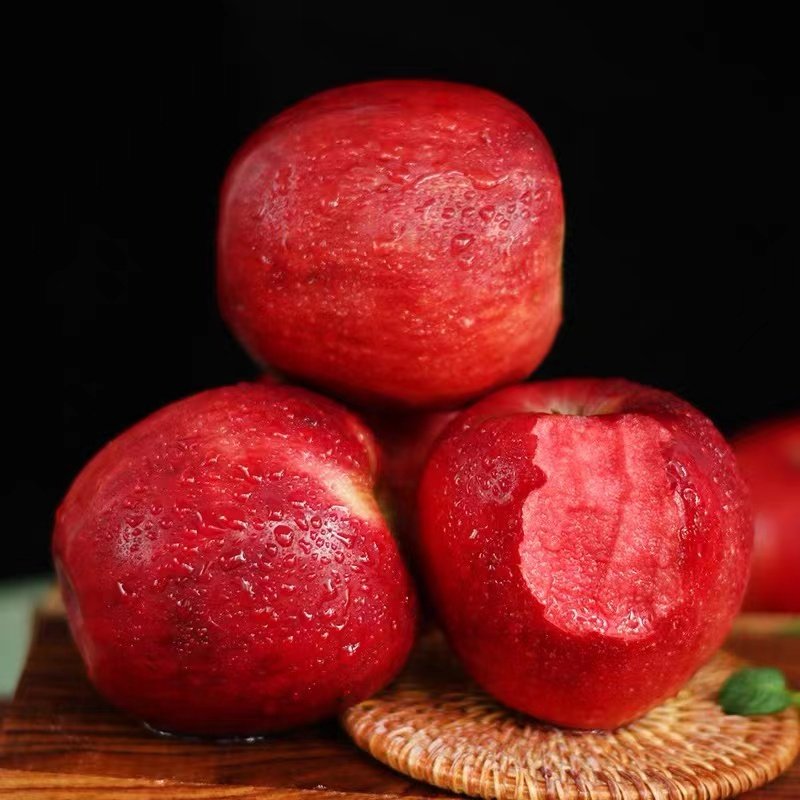 新疆红肉红心苹果新年新鲜水果平安果冰糖糖心苹果