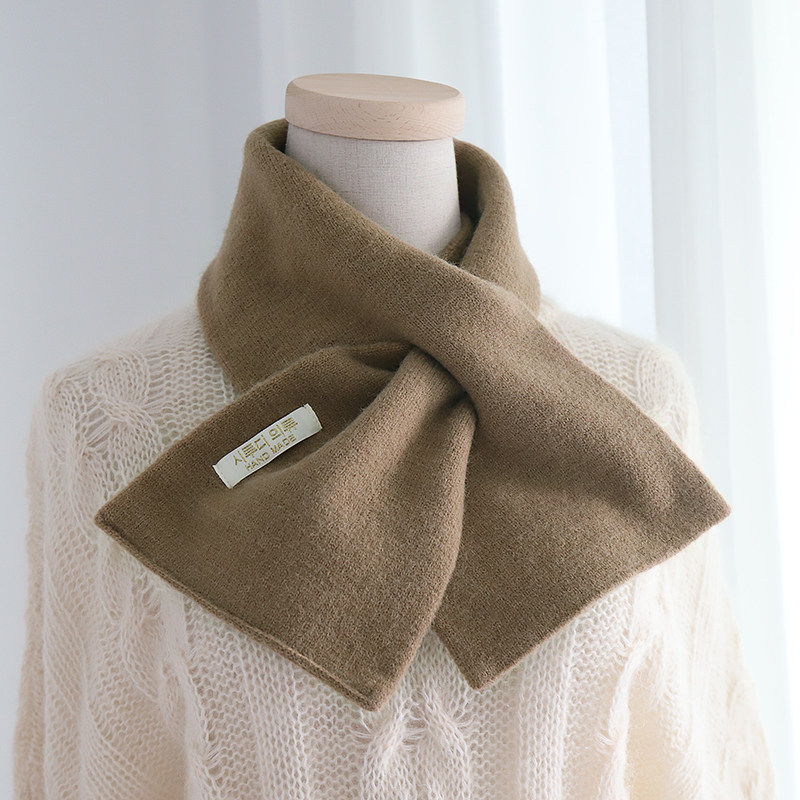 韩版潮百搭短款交叉围脖学生生女秋冬季薄款针织围巾