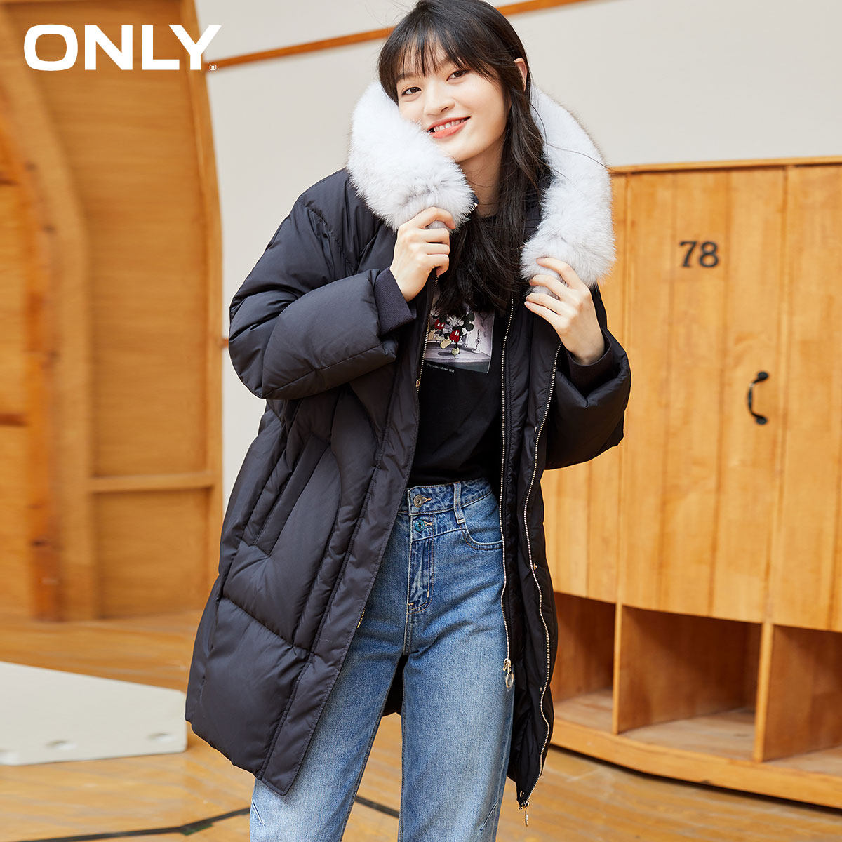 only2020狐狸毛领设计宽松中长派克羽绒服119312510羽绒服