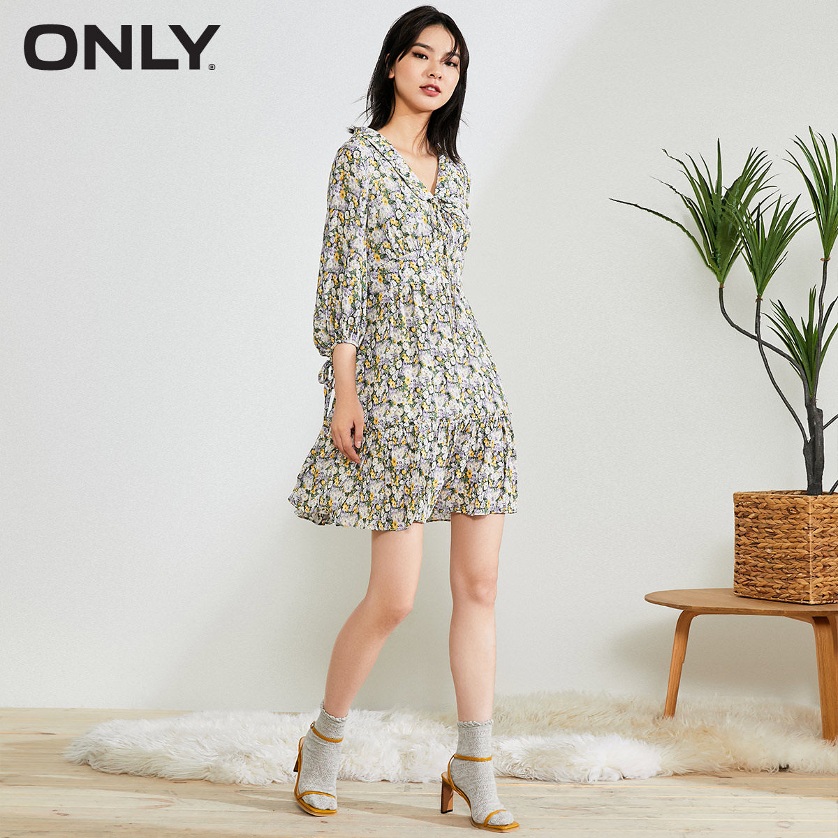 only夏季新款甜美收腰显瘦碎花小妖精连衣裙120307112连衣裙