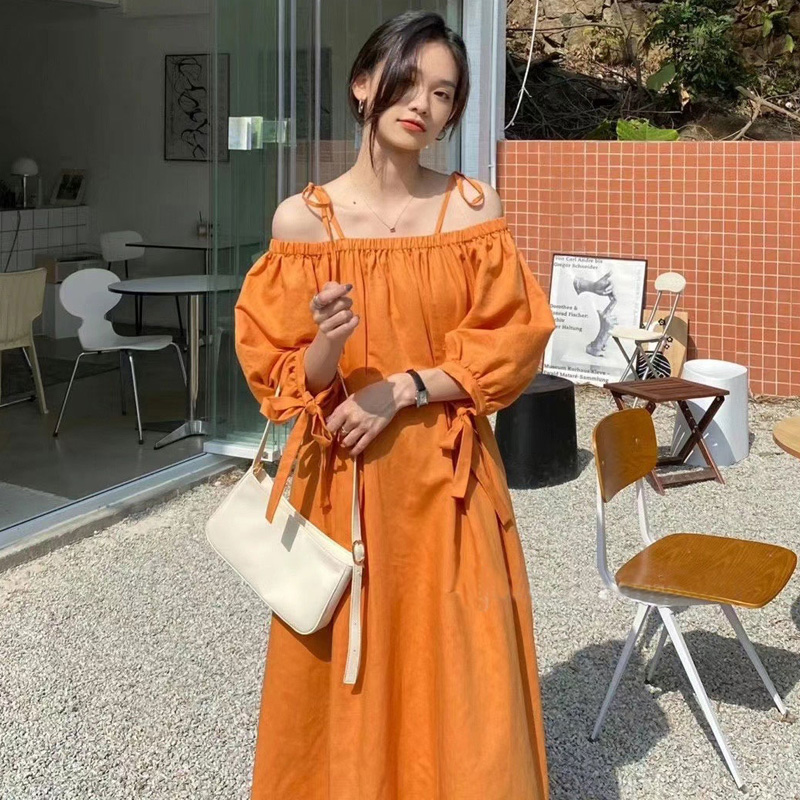 百思思朵法式一字肩奶橘色连衣裙仙女小众赫本连衣裙