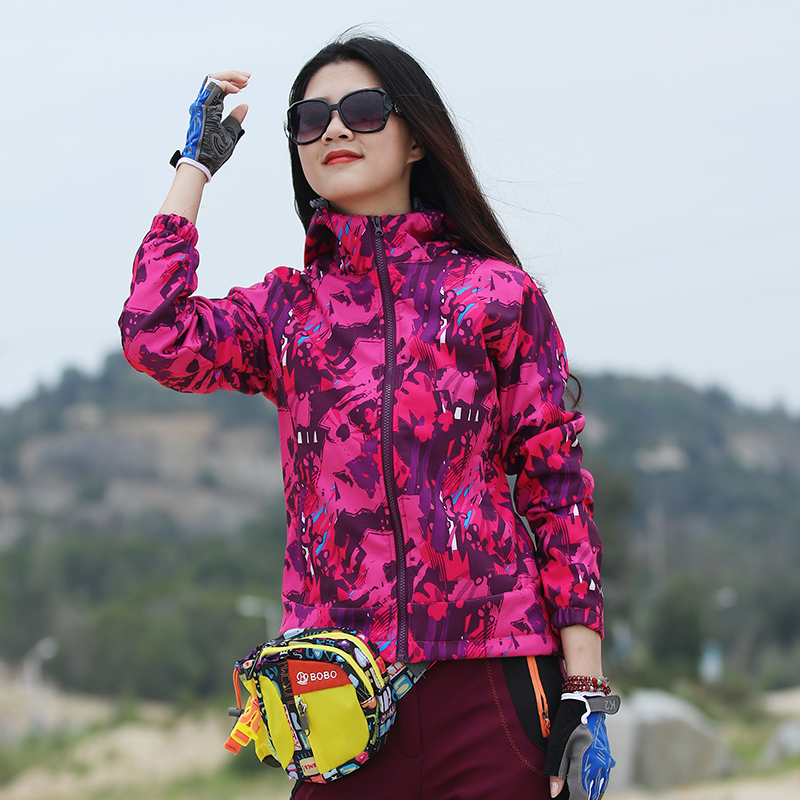 户外单层软壳衣女潮牌春秋季防风保暖冲锋衣女士迷彩透气抓绒外套