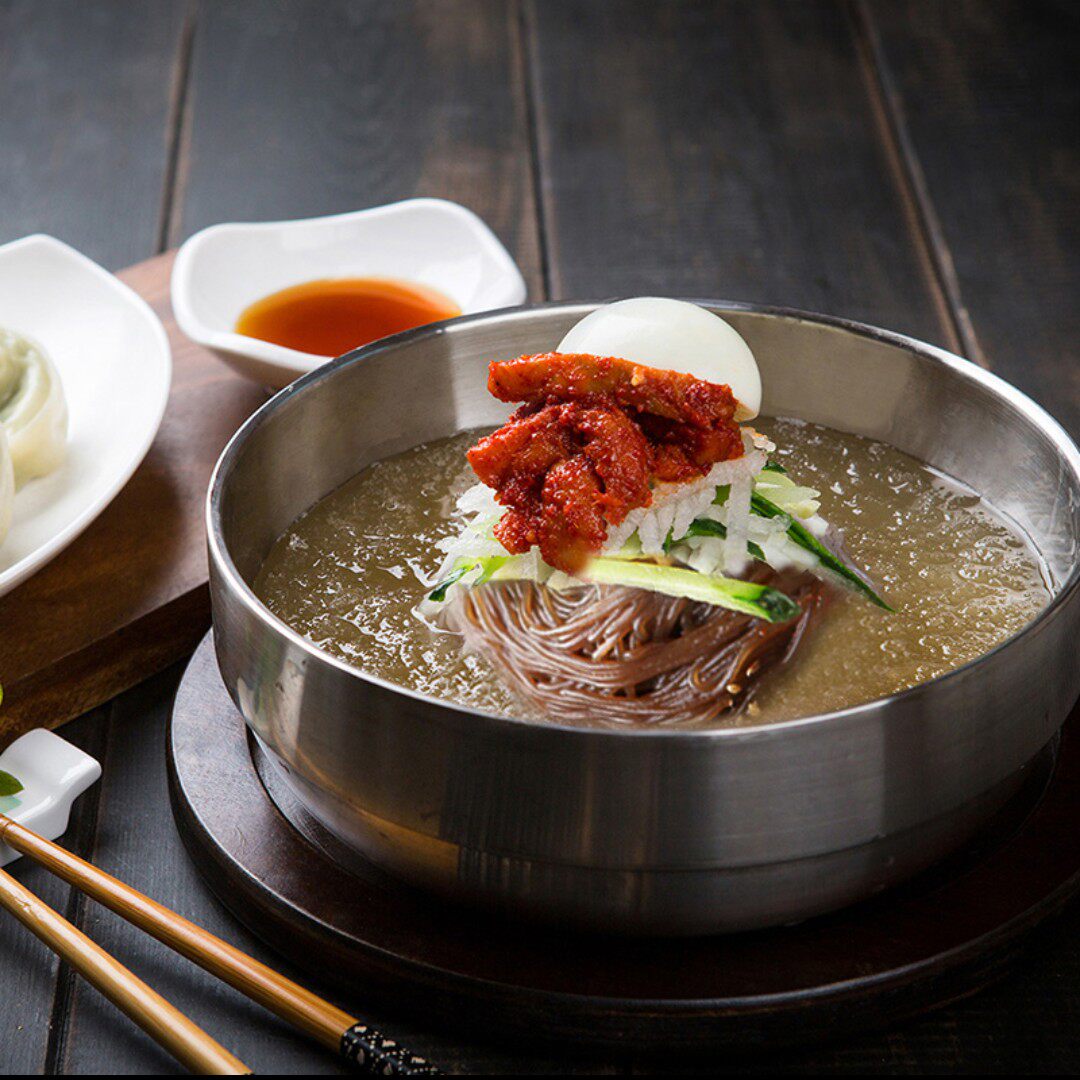 冷面小伙子牛肉肉汤凉拌汤料齐全正宗东北北朝鲜冷面